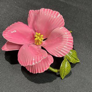 NEON PINK FLOWER ENAMEL PIN